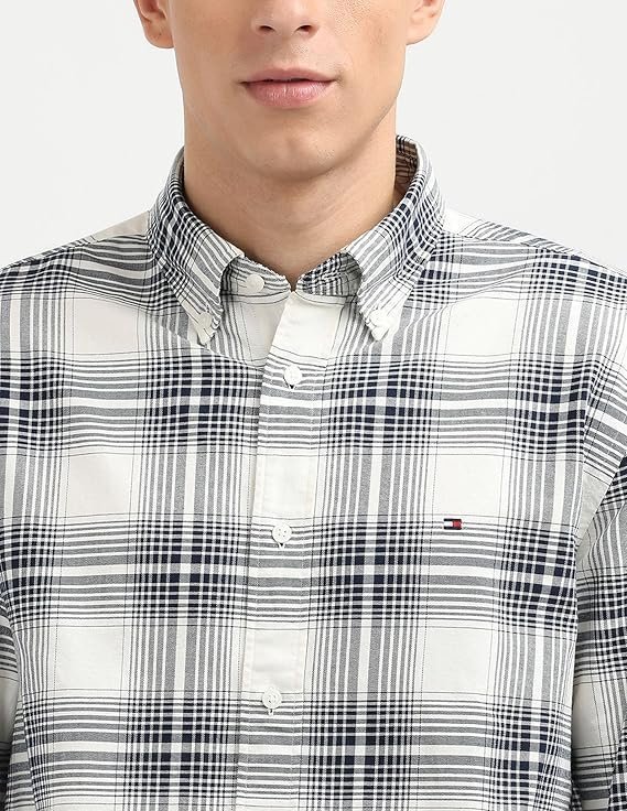 Tommy Hilfiger Men's Regular Fit Shirt - Image 2